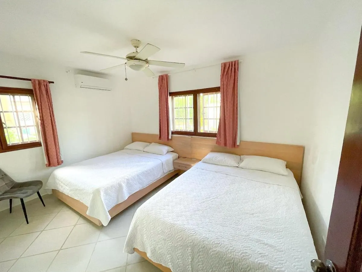 Exclusive Beach Access Family Size Home プンタ・カナ 別荘